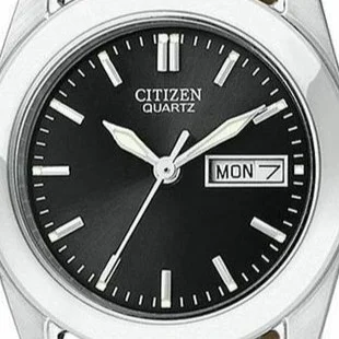 Citizen Quartz — White dial, steel case